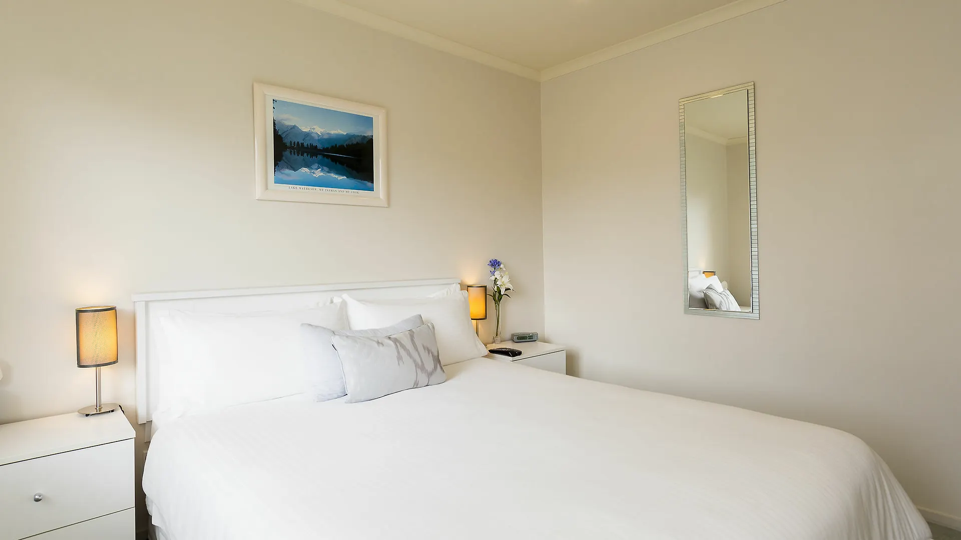 טאורנגה Seascape Villa B&B 5*,