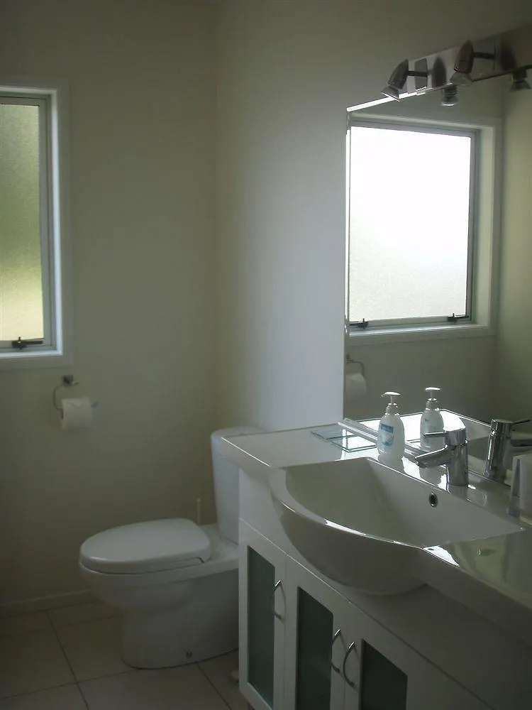 Seascape Villa B&B Tauranga 5*,
